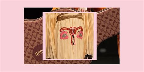 gucci vestito utero|Gucci borda un útero en un vestido y nos representa.